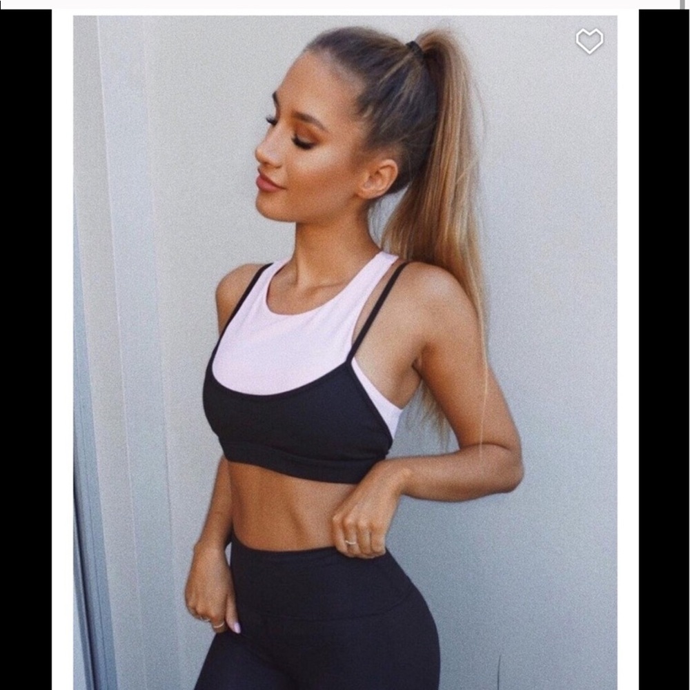 Sarahs day x WFA Sezzy Luxe Sports Bra Black/Pink